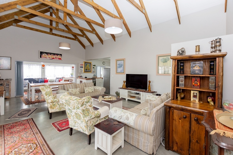 3 Bedroom Property for Sale in Britannia Bay Western Cape